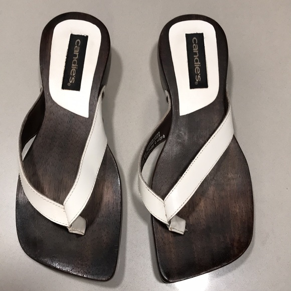 Vintage Candies White Leather-Wooden platform -flip flop Size 6 - FUN -Unique! - Picture 2 of 14